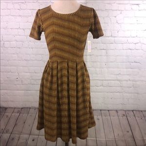 NWT LuLaRoe Amelia Dress Size Small